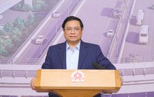 Thủ tướng: Tăng tốc thực hiện các công trình giao thông trọng điểm