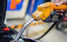 DN xăng dầu kín tiếng tài trợ pháo hoa đón năm mới tại Hải Phòng chỉ kém Hoàng Huy, Vingroup, 'đổ bộ' xây loạt kho chứa trên đất vàng Hà Tĩnh