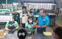 Công nhân đã tích cực trở lại làm việc sau Tết