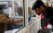 Ấn Độ ghi nhận 4 trường hợp tử vong do COVID-19