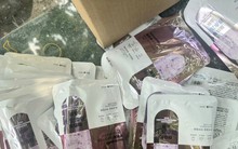 Phát hiện gần 50 tấn hàng mỹ phẩm không rõ nguồn