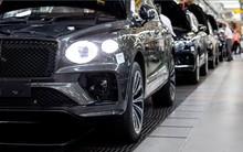 Phi công nghiệp hóa rất mạnh ở Đức, các công ty chuyển dịch sang Mỹ