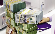 Giá USD "chợ đen" ngày 21/2 tăng vọt