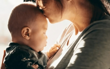 Tâm sự của bà mẹ sinh duy nhất một đứa con: "Những câu hỏi dù là vô tình hay cố ý vẫn như cú đấm vào ruột gan tôi"