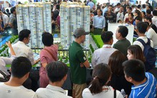 Đẩy vốn rẻ ra nền kinh tế: Giảm áp lực nợ xấu