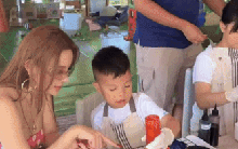 "Chị đẹp" Huyền Baby hiếm hoi khoe con, ngoại hình nổi bật của ái nữ và quý tử gây chú ý