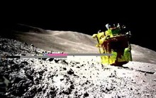 Tàu đổ bộ Nhật Bản bất ngờ sống lại qua đêm dài Mặt trăng