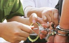 Bắt chủ tịch xã và 4 thuộc cấp liên quan chuyển nhượng đất trái phép ở Thái Bình