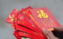 Đòi chia tiền mừng tuổi của con khi ly hôn, người cha khiến dân mạng nổi giận