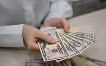 Giá USD 'chợ đen' bất ngờ nổi sóng