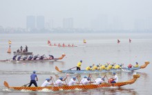 Hà Nội cho phép kinh doanh sân tập golf, lướt ván trên mặt nước hồ Tây