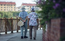 Ngoài 70 tuổi, vợ chồng tôi đưa ra 5 QUYẾT ĐỊNH cuối đời: Có người bảo nhỏ nhen nhưng chúng tôi chẳng quan tâm miệng lưỡi thiên hạ