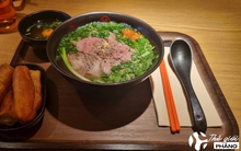 Trải nghiệm phở Chi Pu từng gây sốt tại Thượng Hải: Bát phở 200.000 đồng có những gì?