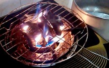 Ngày 30 Tết, dù bận đến mấy cũng đừng quên xông nhà, tẩy uế để nghênh đón vận may, gia tăng vượng khí