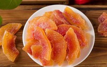 1 loại quả ngọt lịm có trên mâm ngũ quả ngày Tết là ‘thuốc’ hạ đường huyết tự nhiên, giúp cải lão hoàn đồng