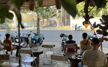 Người TP HCM chọn thú vui "cà phê 30 Tết"