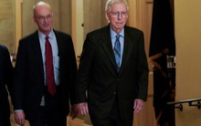 Mỹ: Đảng Cộng hòa rối ren