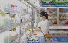 Xu hướng hạ mức tiêu dùng của giới trẻ đang ngày càng "khốc liệt" khiến người lớn cũng phải tấm tắc khen