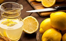 Loại nước tuyệt đối KHÔNG nên uống khi vừa ngủ dậy buổi sáng, nếu không muốn suy thận, hại tim mạch