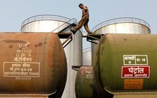 Đối tác đặc biệt 'mạnh tay' mua lại dầu Nga đã bị Ấn Độ từ chối