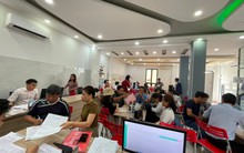 Phòng công chứng đất đai phía Nam bắt đầu tấp nập