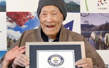 Không phải tập thể dục hay ăn kiêng, cụ ông sống thọ 113 tuổi nhờ 1 bí quyết đơn giản có thể trị bách bệnh