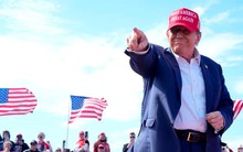 Ông Donald Trump bất ngờ dọa đánh thuế 100% với ô tô Trung Quốc sản xuất tại Mexico vì ‘bán xe sang Mỹ mà không tạo công ăn việc làm cho người Mỹ’