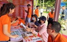 Vé máy bay giá cao, TP HCM kích cầu du lịch hè bằng cách nào?