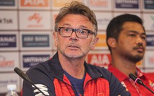 Không phải 40 tỷ, số tiền VFF chi ra để chia tay HLV Troussier gây ngỡ ngàng?