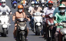 Đợt nắng nóng đầu tiên trong năm 2024 ở miền Bắc