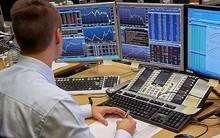 Khối ngoại bán ròng trong phiên VN-Index tăng điểm, ngược dòng gom mạnh MWG