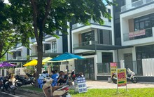 Chuyện khó hiểu: Một phân khúc bất động sản rất ít giao dịch nhưng giá vẫn “dựng đứng”, hầu hết chạm mốc 30 tỉ đồng mỗi căn và chưa có dấu hiệu dừng lại