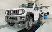 Suzuki Jimny chốt lịch ra mắt tại Việt Nam dù đã có nhiều xe giao khách, đại lý báo giá từ 789 triệu, có bản độ sẵn cho khách thích G 63