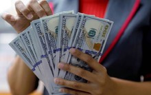 Vàng, Đô la, Bitcoin tăng giá vùn vụt