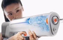 Xiaomi vừa ra mắt khẩu súng nước "xịn nhất quả đất": Nhiều chế độ bắn, có cả màn hình, pin sạc cổng USB-C, giá hơn 3 triệu đồng