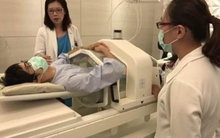 Người phụ nữ mắc ung thư bàng quang, không liên quan đến chuyện đi vệ sinh mà do 1 thói quen làm đẹp