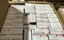 Hơn 18.000 hộp tân dược không rõ nguồn gốc tại khuôn viên kho quốc nội sân bay Tân Sơn Nhất