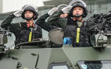 Cận cảnh dàn xe đặc chủng chống khủng bố của Cảnh sát cơ động