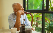 Cụ ông có 15 tỷ đồng nhưng không thừa kế cho con trai 1 đồng: Phản ứng lạ của người con sau khi đọc hết bản di chúc