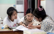 Đoạn tin nhắn được hàng ngàn phụ huynh Hà Nội bàn luận "rần rần" lúc này: Lo sợ vì nhìn thấy chính mình trong đó