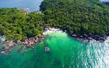 Phát hiện hòn đảo có tên độc lạ, du khách nhận xét không thua kém nước ngoài, gần "đảo ngọc" nổi tiếng