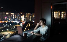 Dân IT là khách hàng lớn nhất của app hẹn hò: Ngoài 30 tiền tiêu rủng rỉnh nhưng vừa bận vừa ế, tuyệt vọng ‘cúng tiền’ cho app mong thoát kiếp FA