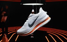 Nike 'mất gốc', lao đao trước On, Hoka: Bỏ bê mỏ vàng giày chạy bộ, mãi dựa vào quá khứ để sống, sa thải 1.600 người khiến nội bộ nhân viên bất mãn sâu sắc