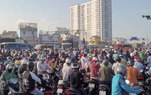 CLIP: Giao thông hỗn loạn trên đường Mỹ Phước - Tân Vạn