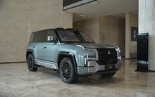 Khám phá ‘siêu SUV giá rẻ’ đấu Defender có thể về Việt Nam: Mạnh gần 1.200 mã lực, lội nước sâu 1m, chạy 1.000km mới phải sạc