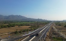 Hình ảnh cao tốc Cam Lâm - Vĩnh Hảo ngày đầu thông tuyến
