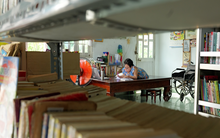 Vượt lên bệnh tật, "cánh én nhỏ" miệt mài vun đắp ước mơ cho trẻ em nghèo vùng nông thôn