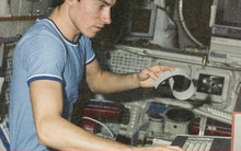 Phi hành gia mắc kẹt trên vũ trụ, trở thành 'công dân Liên Xô cuối cùng'