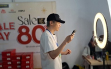 Livestream bán hàng “bùng nổ” làm tăng nhu cầu mua sắm online