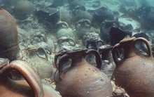 Phát hiện tàu ma 1.700 tuổi, hàng hóa kỳ dị còn nguyên vẹn